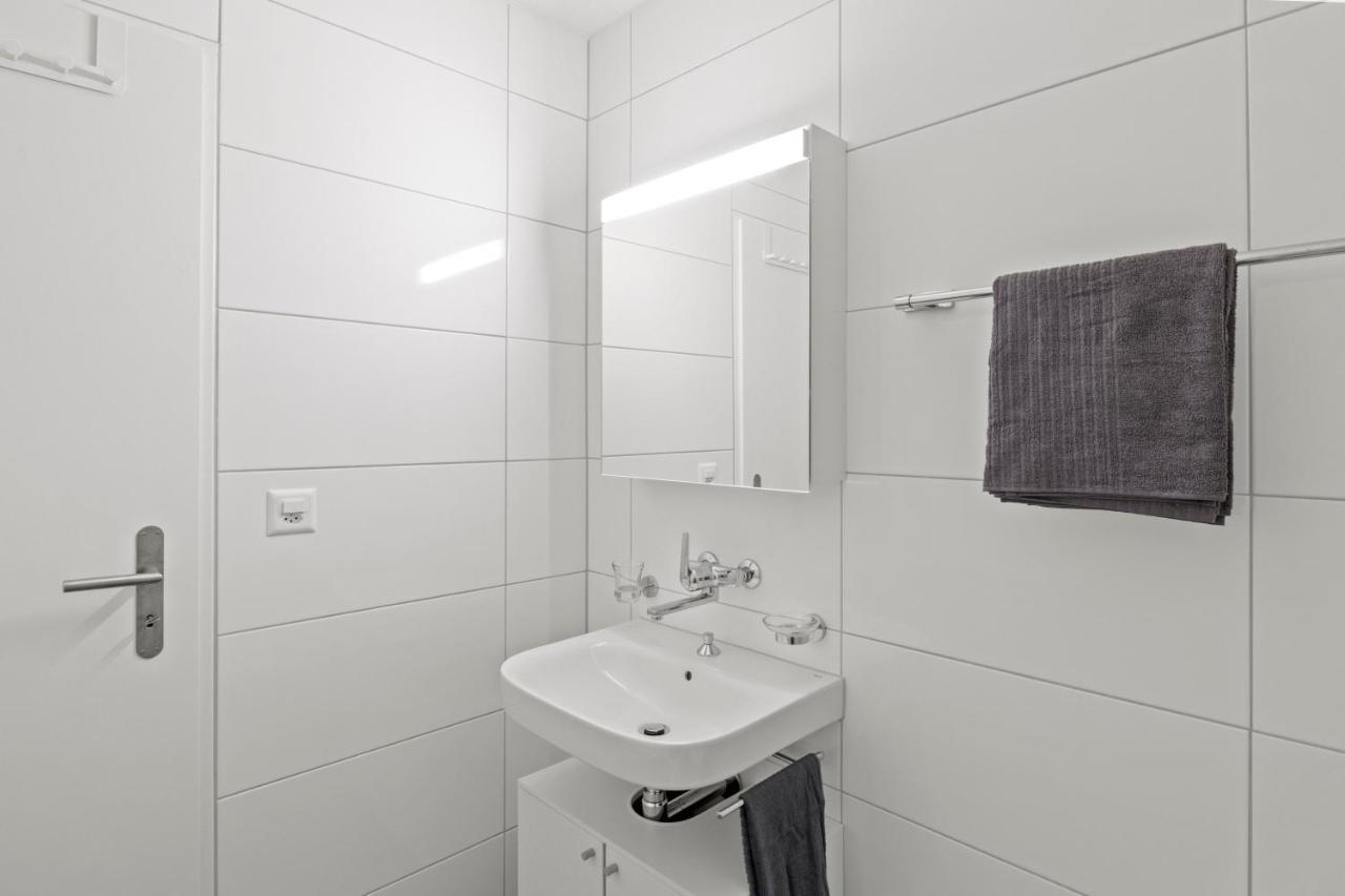 Pearlstay - City Center Twin Bed Workplace Washer Винтертур Екстериор снимка