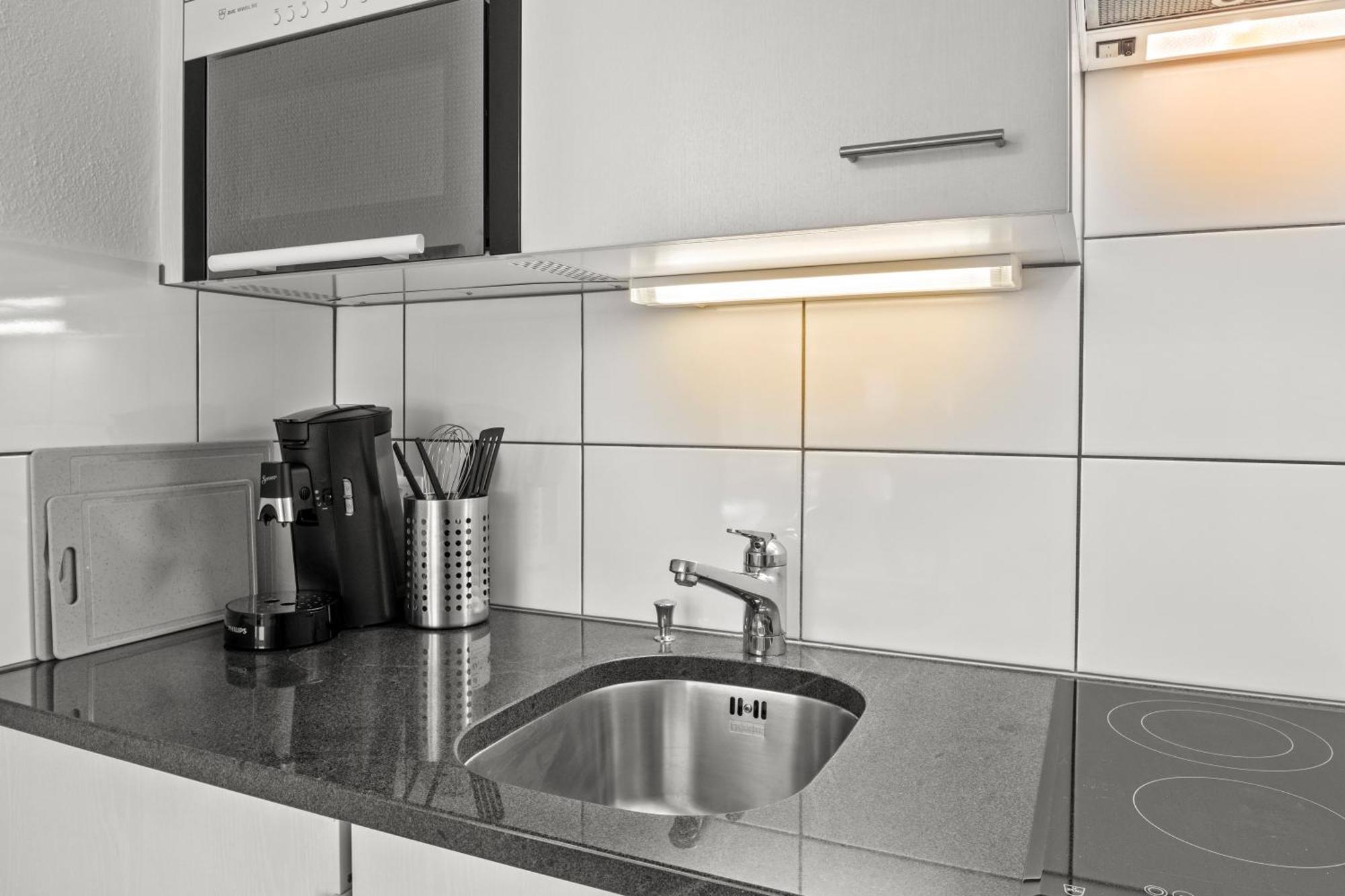 Pearlstay - City Center Twin Bed Workplace Washer Винтертур Екстериор снимка